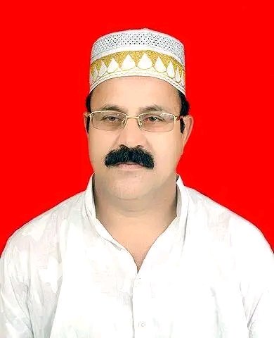 बसपा मेयर प्रत्याशी हसीन खान ने किया नामांकन महुआखेड़ागंज से बसपा प्रत्याशी सलीम अंसारी ने भी भरा पर्चा